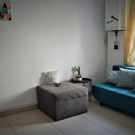 Sunny Town House *