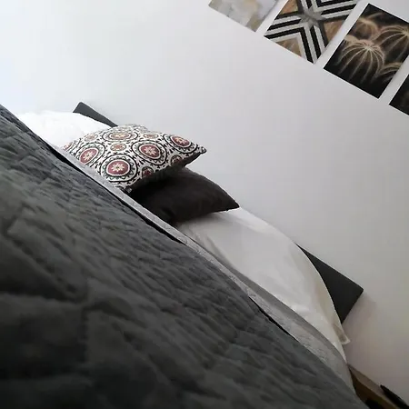 Sunny Town House Villa *