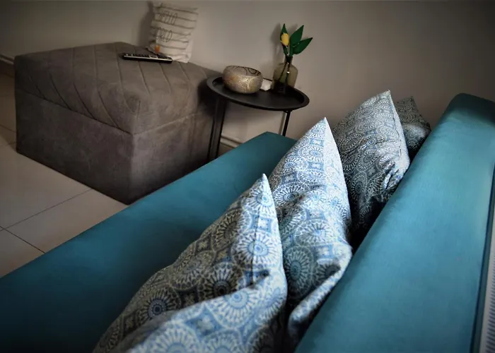 Sunny Town House Villa *