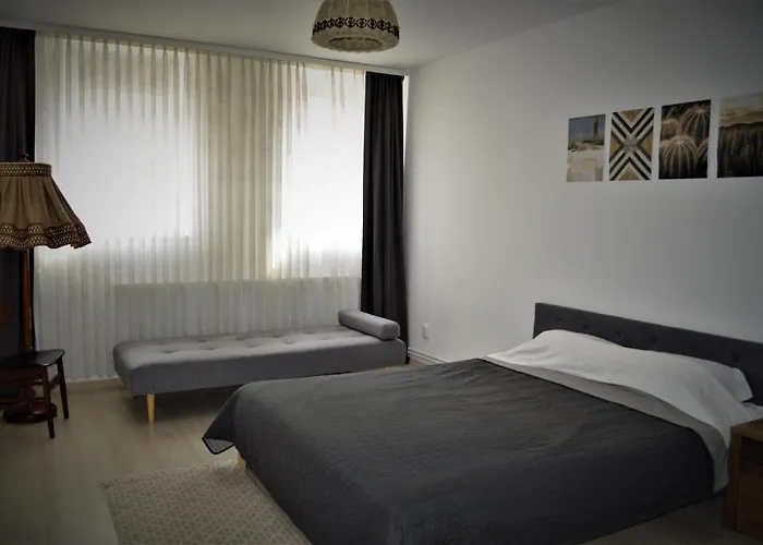 Villa Sunny Town House *