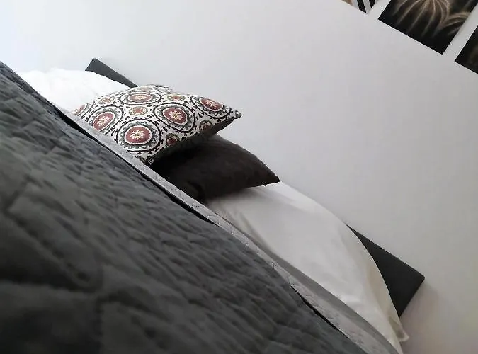 Sunny Town House Villa *